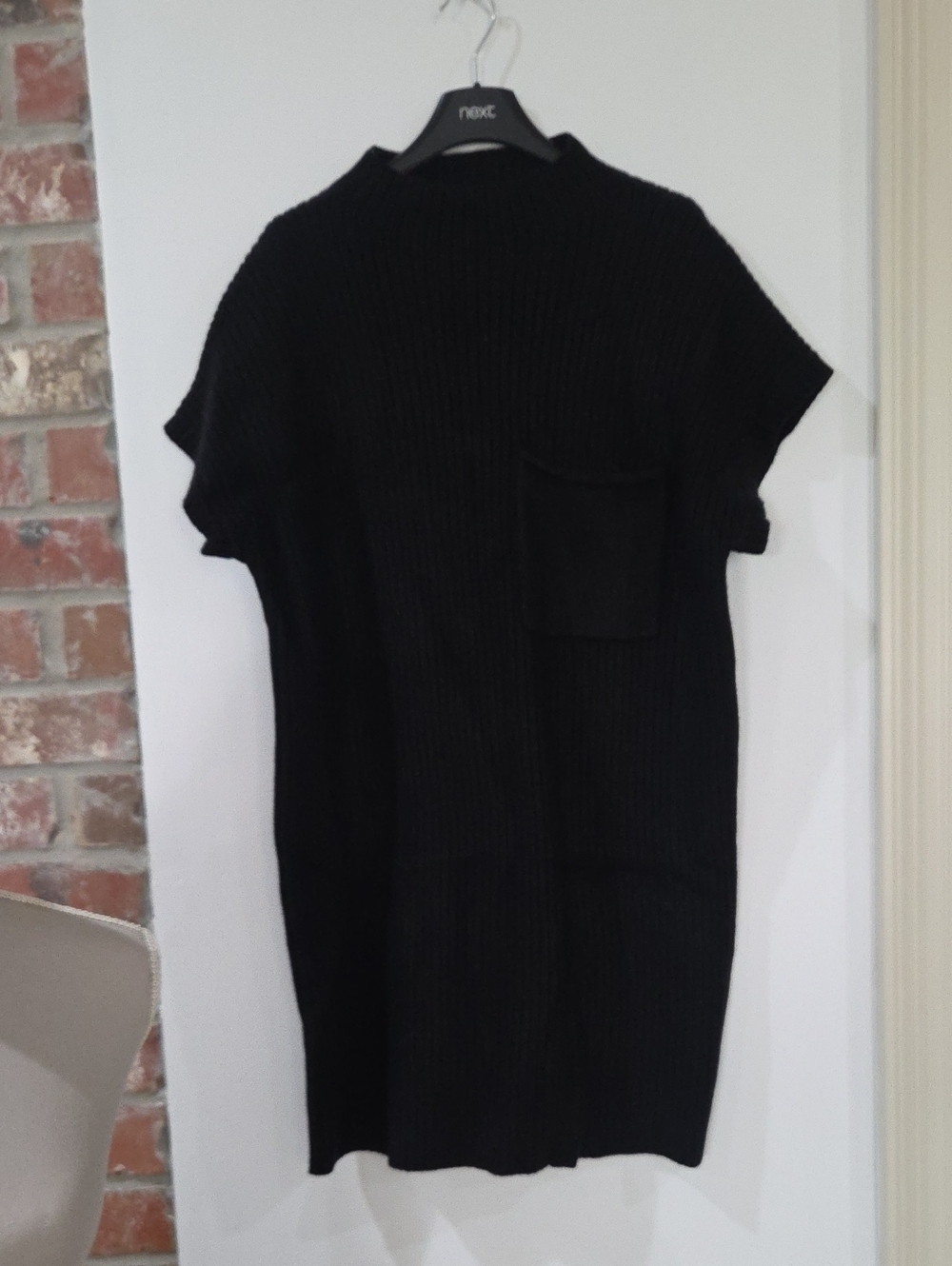 entro Black Short-Sleeve Ribbed Heavy Knit Sweater Dress with Pocket